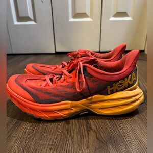 HOKAS Men’s ONE ONE Speedgoat 5 Textile Synthetic Fiesta Radiant Yellow